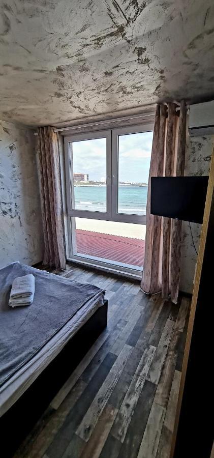 Lazy Lounge Apartments Mangalya Dış mekan fotoğraf