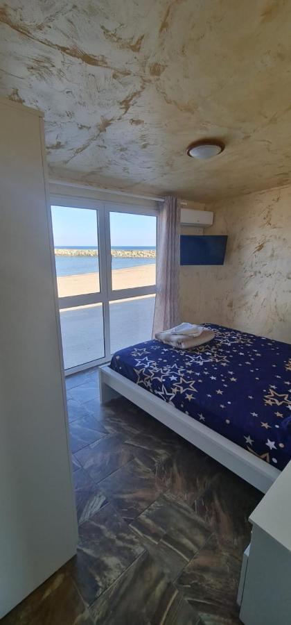 Lazy Lounge Apartments Mangalya Dış mekan fotoğraf